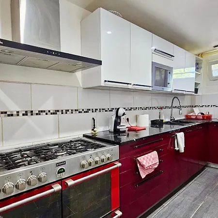 Homestay L'oasis - Proxy Paris & Stade De France Stains